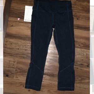 Lululemon pace rival crop